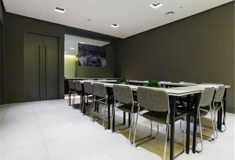 호텔 Goldmet Inn Chengdu Baiguolin Underground Station