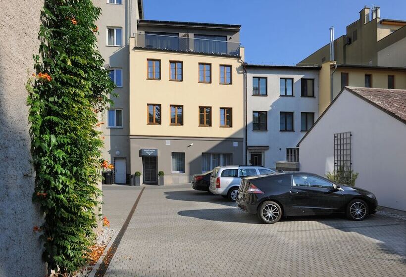 בית מלון כפרי Kramer