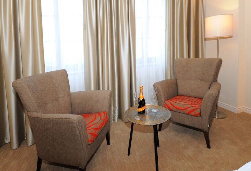 בית מלון כפרי Kramer