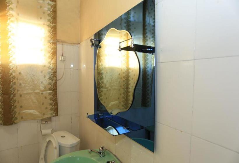 هتل La Versailles Goma