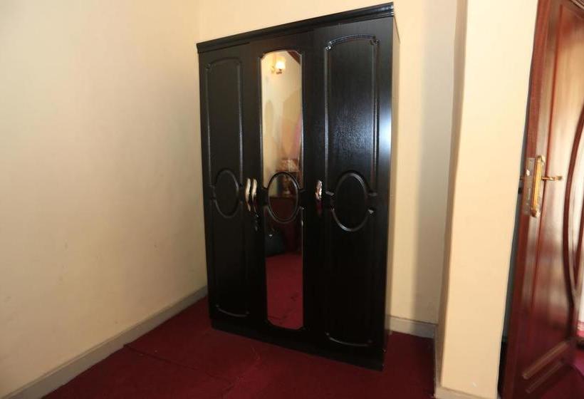 هتل La Versailles Goma