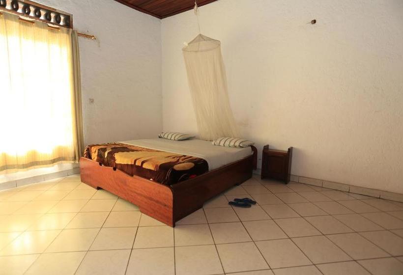 هتل La Versailles Goma