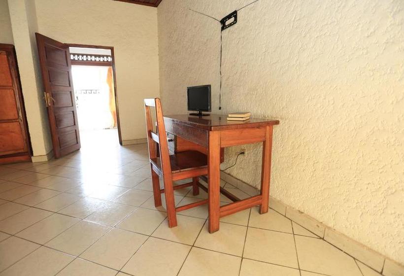 هتل La Versailles Goma