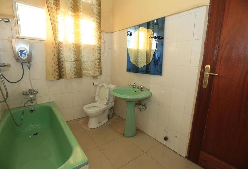 هتل La Versailles Goma