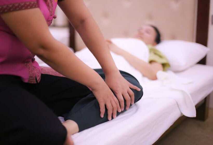 هتل Myat Nan Yone