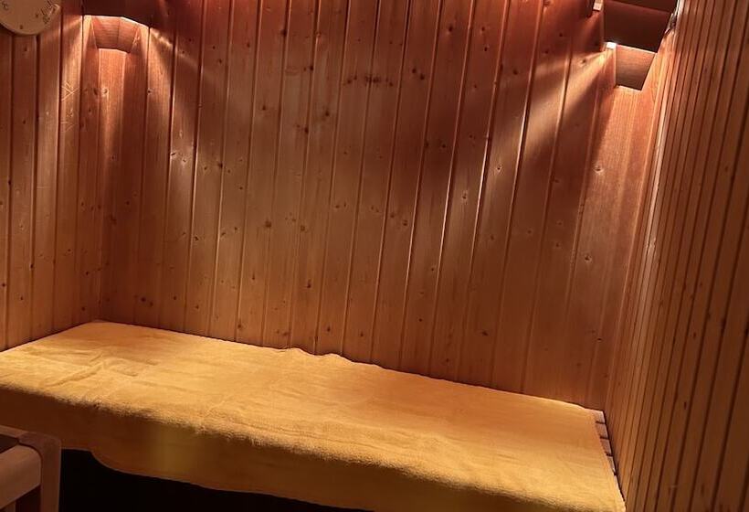 Отель Tsukuba Hills Gakuenodori