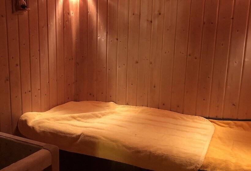 Отель Tsukuba Hills Gakuenodori