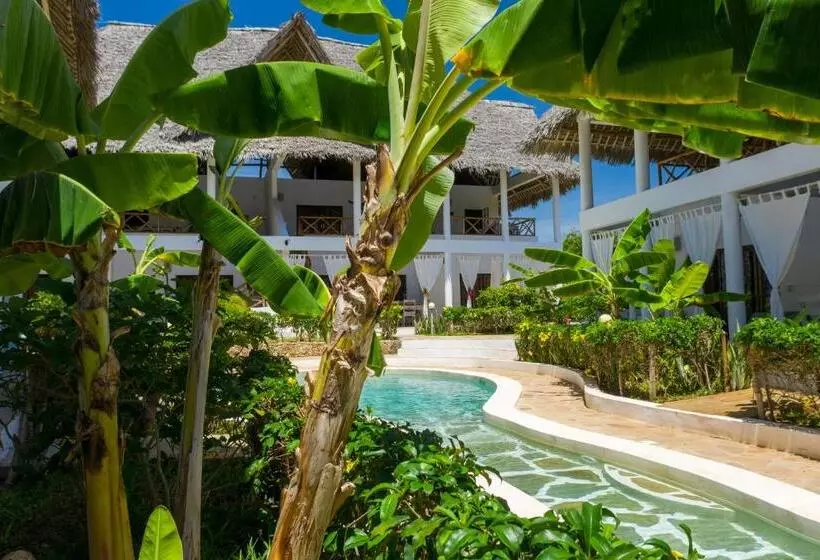استراحتگاه Rafiki Village