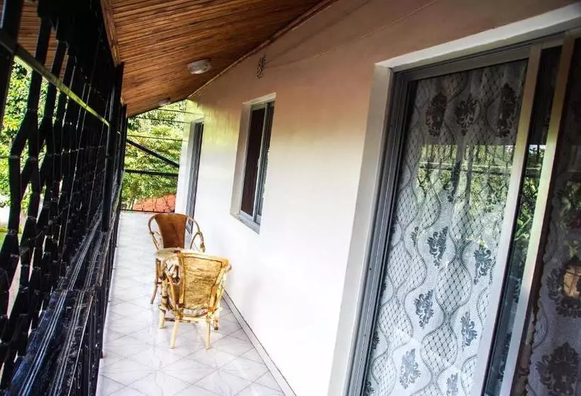Wakawaka Hostel
