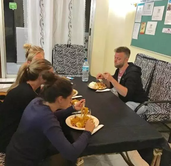 Wakawaka Hostel