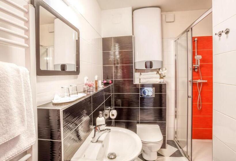 Bed and Breakfast Elendris  Ubytovani U Kostela