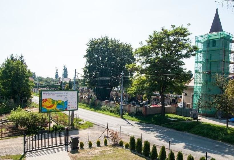 Bed and Breakfast Elendris  Ubytovani U Kostela