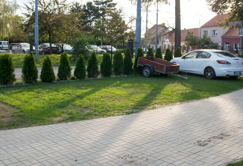 Bed and Breakfast Elendris  Ubytovani U Kostela