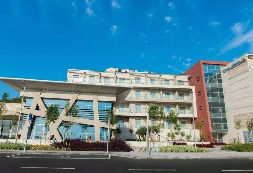 Hi   Haifa Hostel