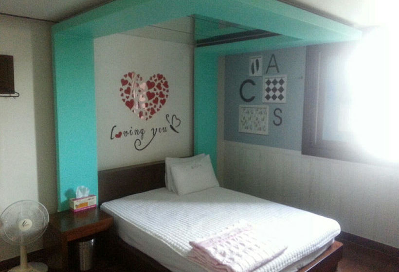 Castle Motel Busan