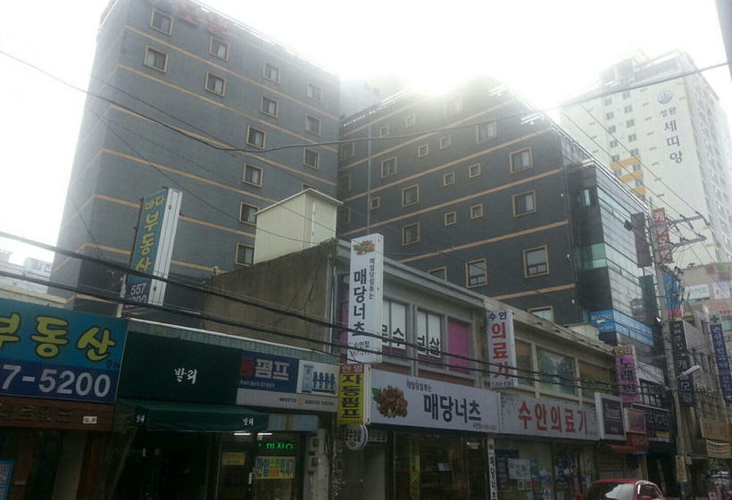 Castle Motel Busan