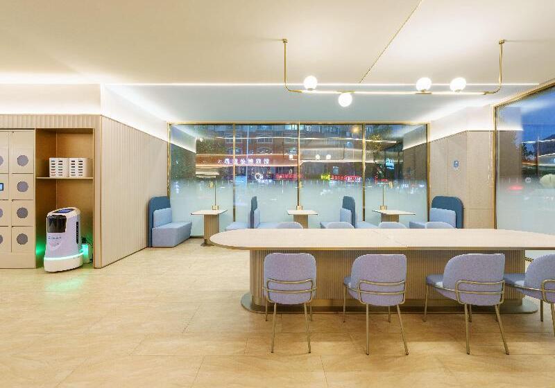 فندق Hanting  Dalian North Railway Station