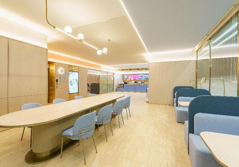 فندق Hanting  Dalian North Railway Station