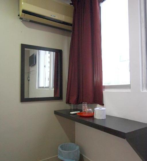 Hotel Mandarin  Kuching