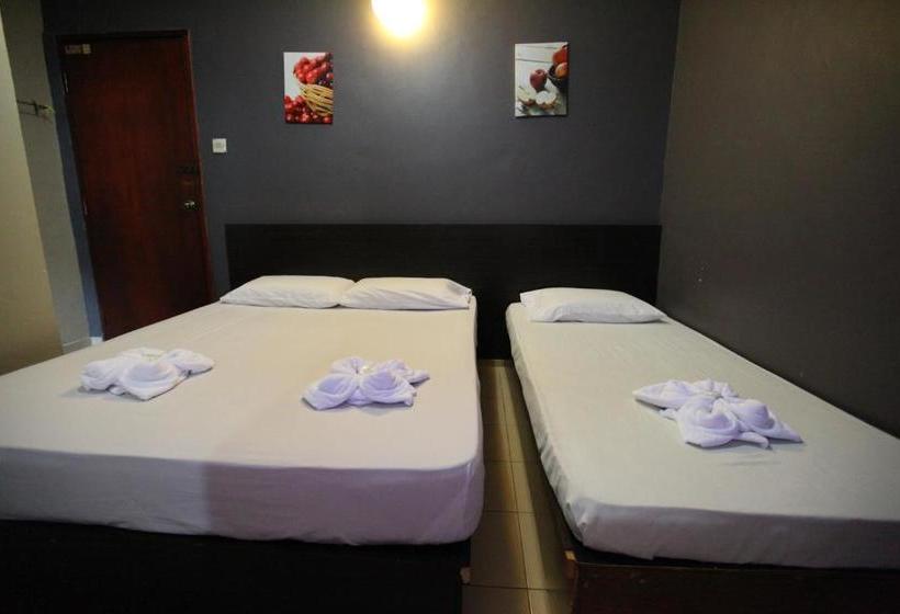 Hotel Mandarin  Kuching