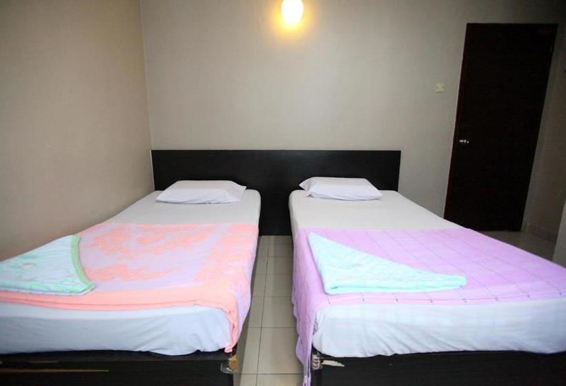 Hotel Mandarin  Kuching