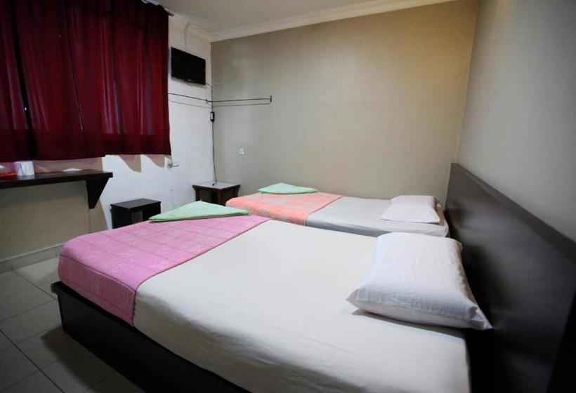 Hotel Mandarin  Kuching