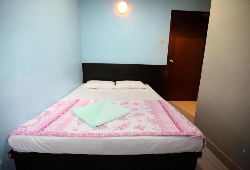 Hotel Mandarin  Kuching