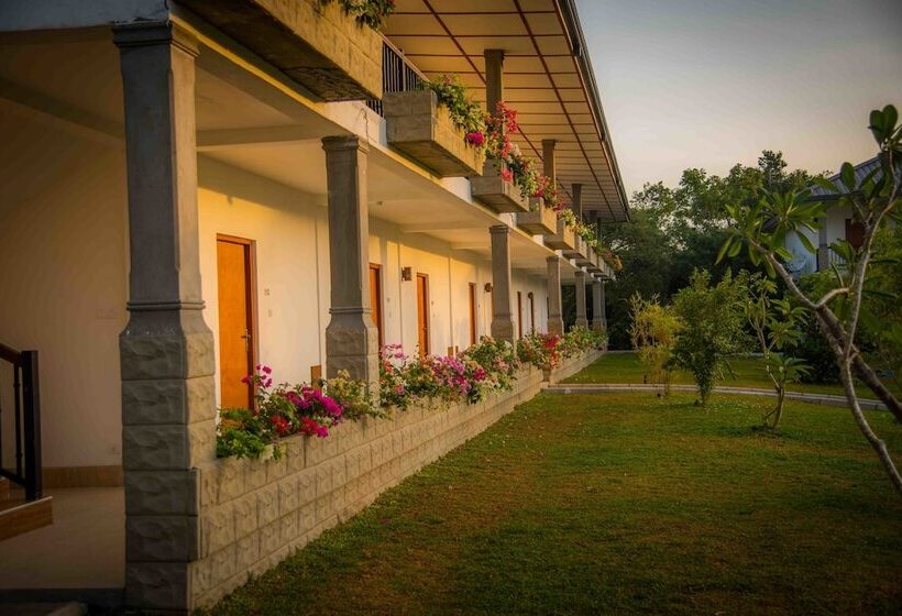 Sungreen Resort Habarana