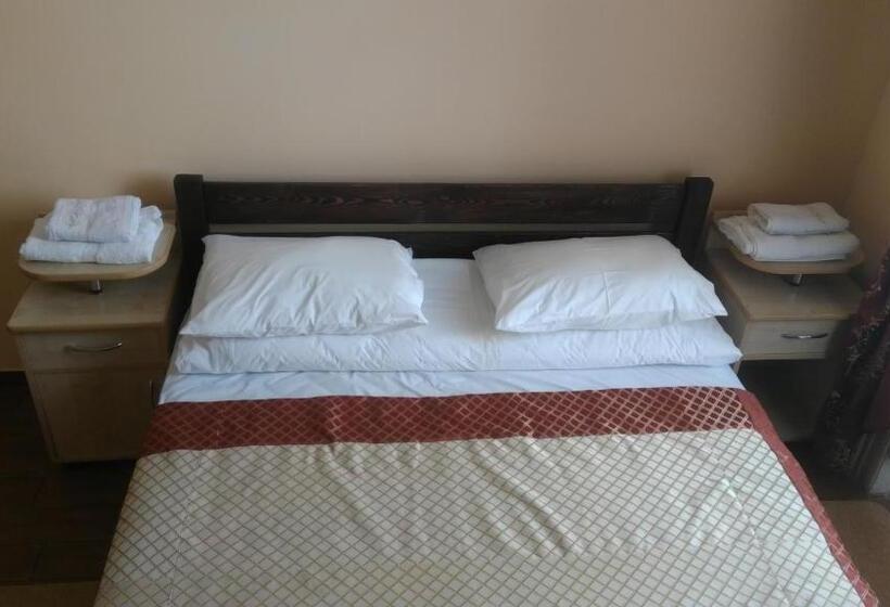 Vandrarhem кімнати в центрі