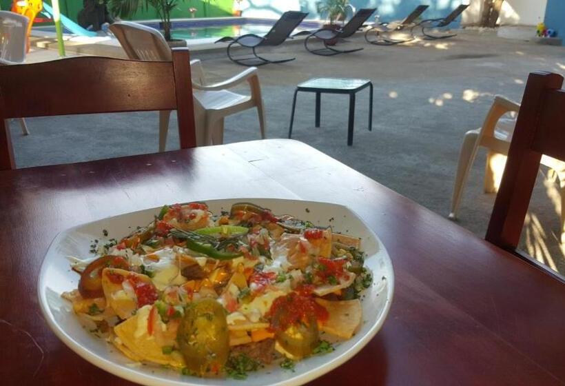 هاستل La Arboleda