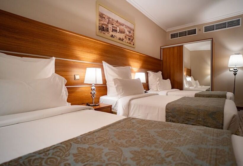 هتل Emaar Al Mektan