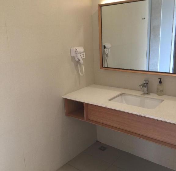 酒店 Ji  Jinan Quancheng Plaza