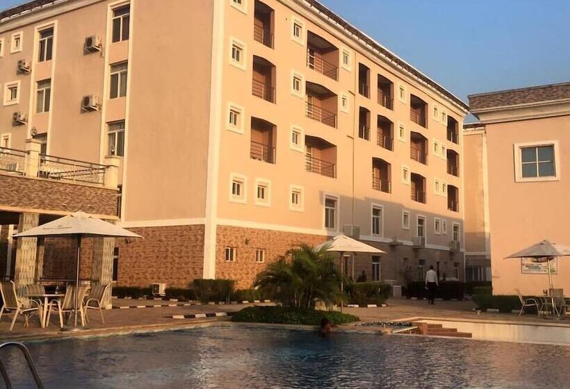 Randekhi Royal Hotel Gold Wing