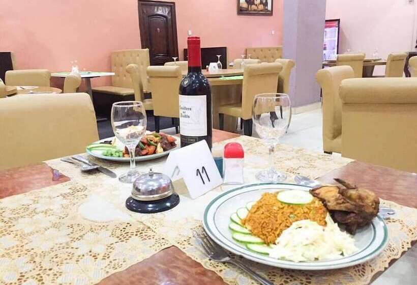 Randekhi Royal Hotel Gold Wing