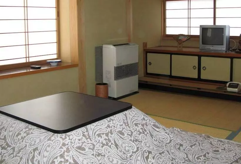 旅館 Iiyamakan