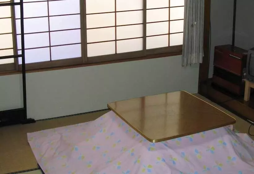 旅館 Iiyamakan