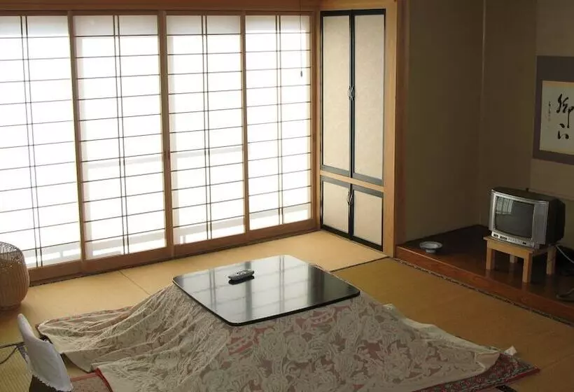 旅館 Iiyamakan