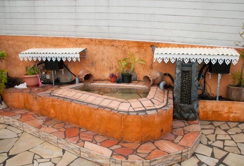 تختخواب و صبحانه La Résidence Des Caféiers Le Tampon