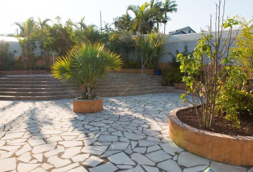 تختخواب و صبحانه La Résidence Des Caféiers Le Tampon