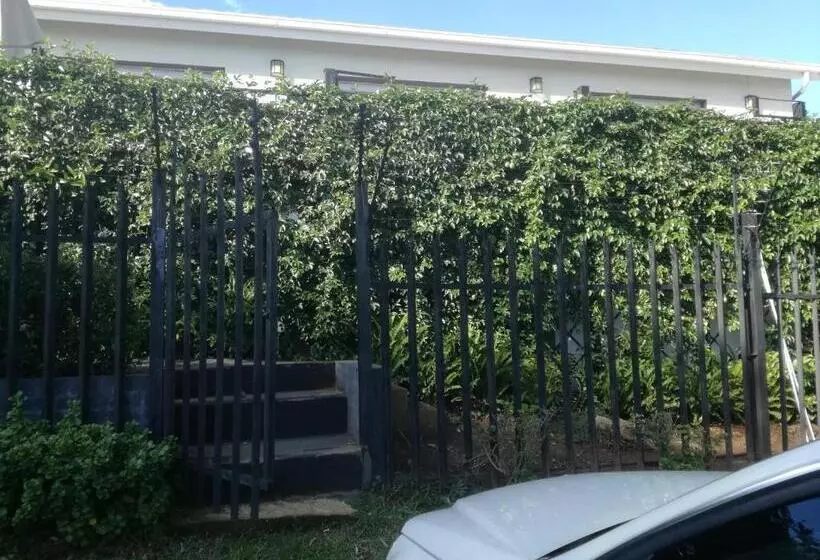 Bri Shel Manor B&b