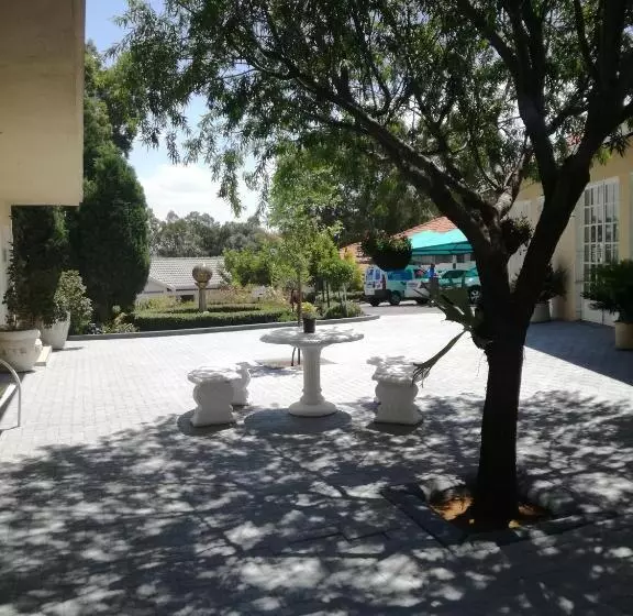 Bri Shel Manor B&b