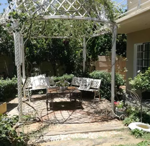 Bri Shel Manor B&b