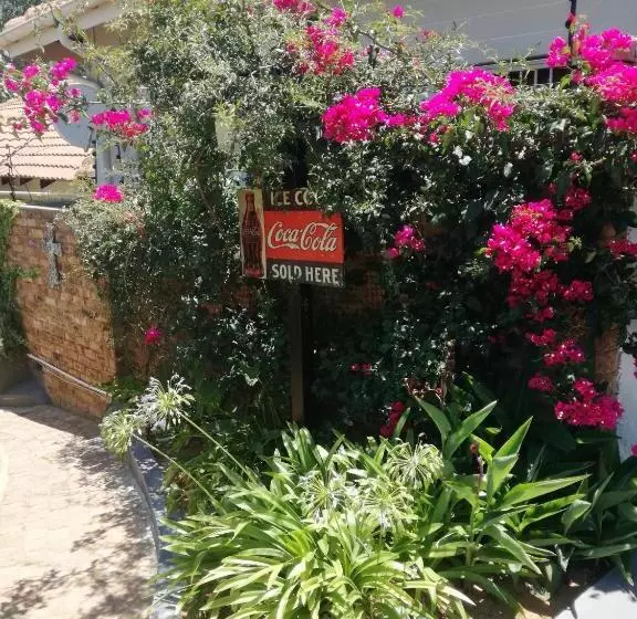 Bri Shel Manor B&b