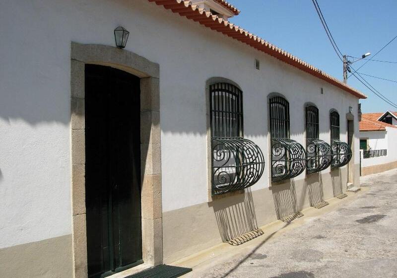 Отель Casa De Casal De Loivos