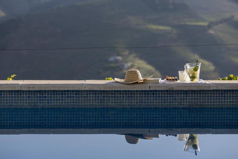 Отель Casa De Casal De Loivos