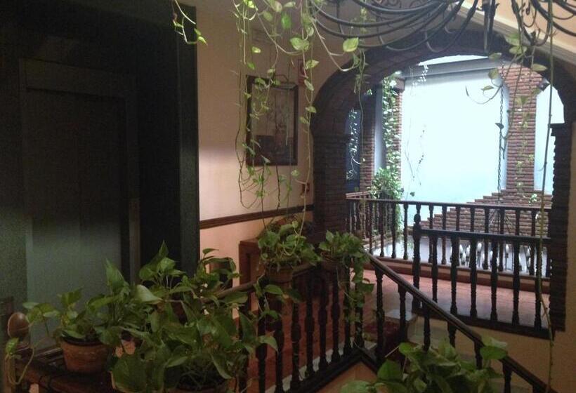 בית מלון כפרי El Maño