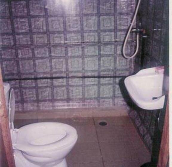 فندق Germain Ganvie Holiday Resort