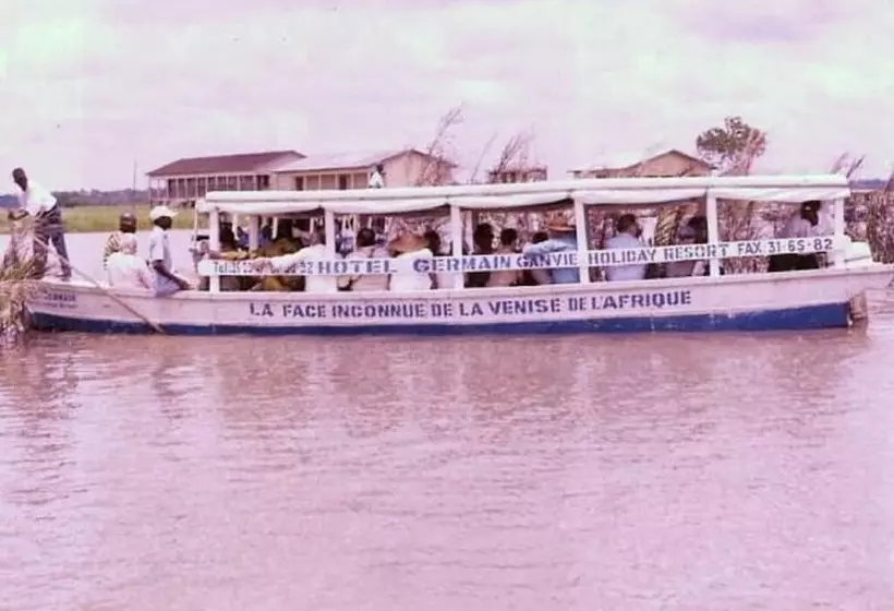 هتل Germain  Ganvie Holiday Resort