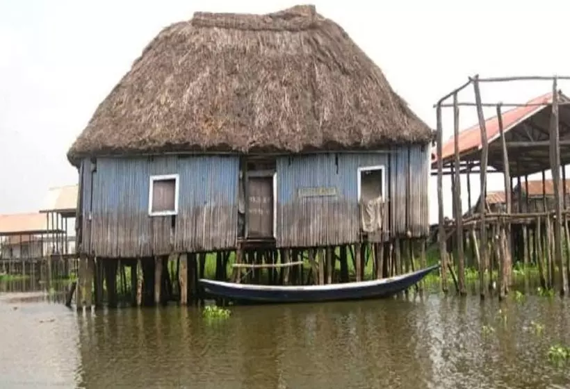 هتل Germain  Ganvie Holiday Resort