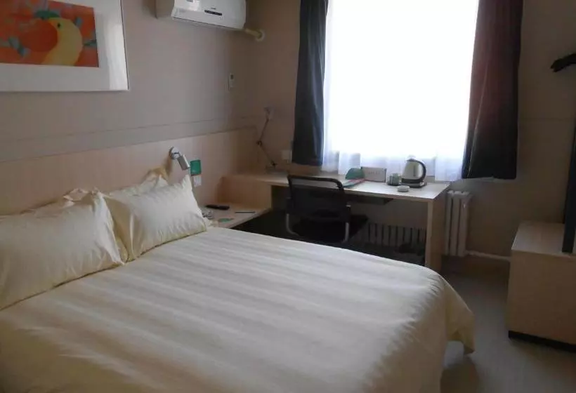ホテル Jinjiang Inn Shenyang Municipal Government Square Fengtian Street